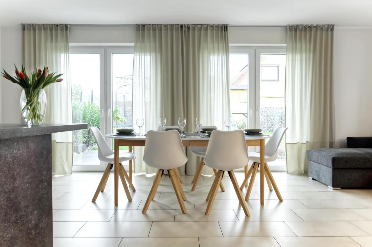 Modern Wohnen I Smart Tv I Terrasse I 2X Parkplatz I 2 Schlafzimmer I 6 Schlafplaetze Bad Oeynhausen Dış mekan fotoğraf
